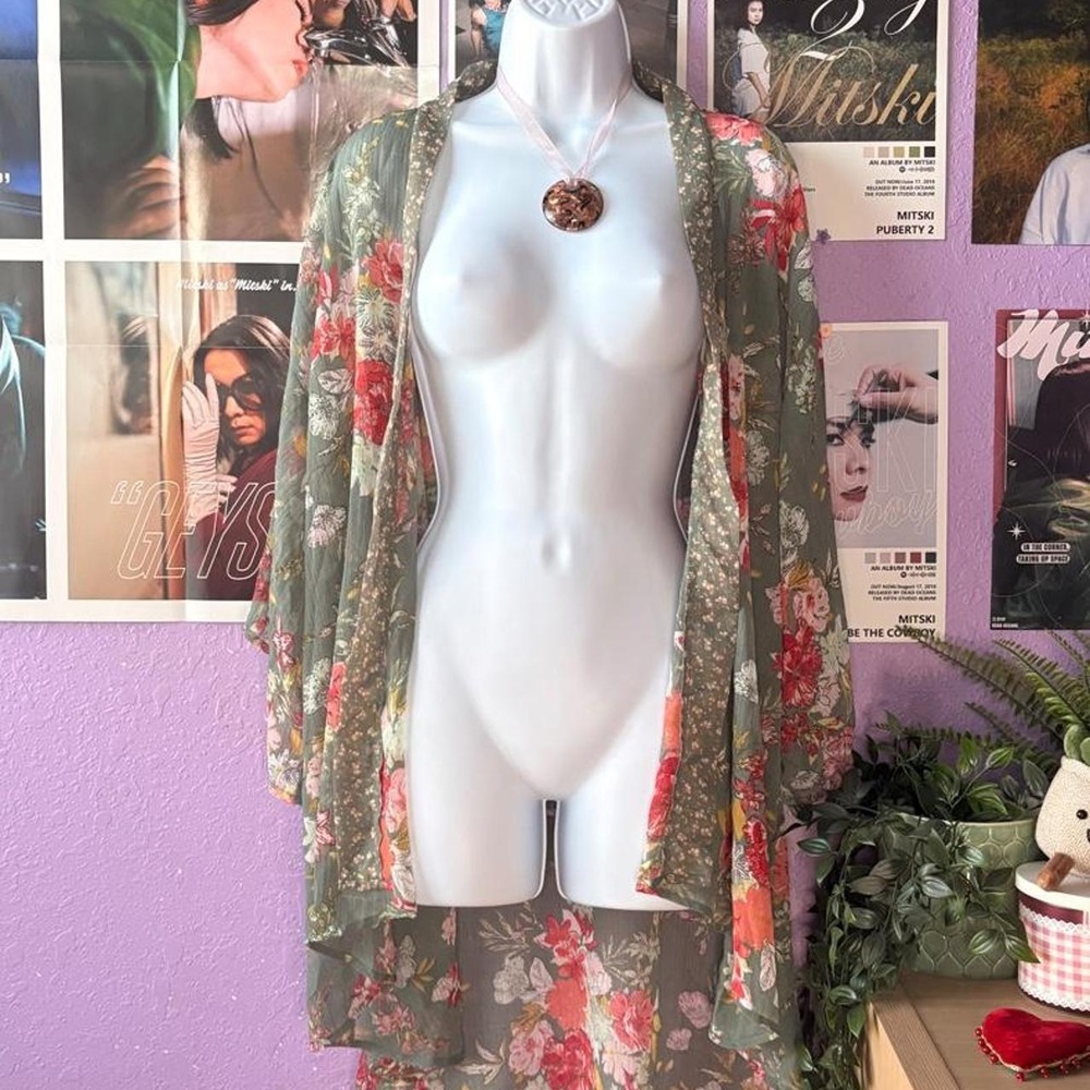 Boho B.O.G. Collective Floral Kimono